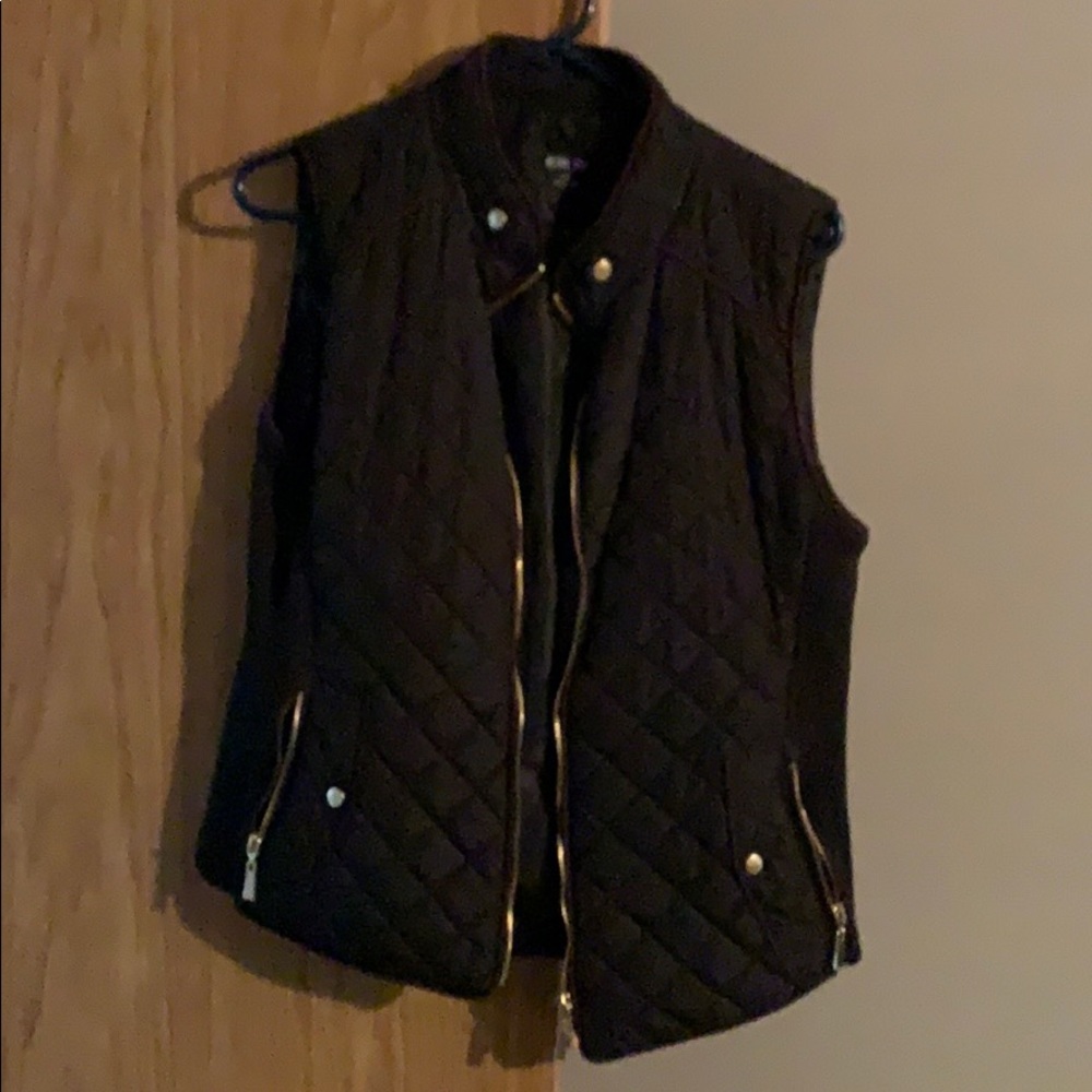 Black vest